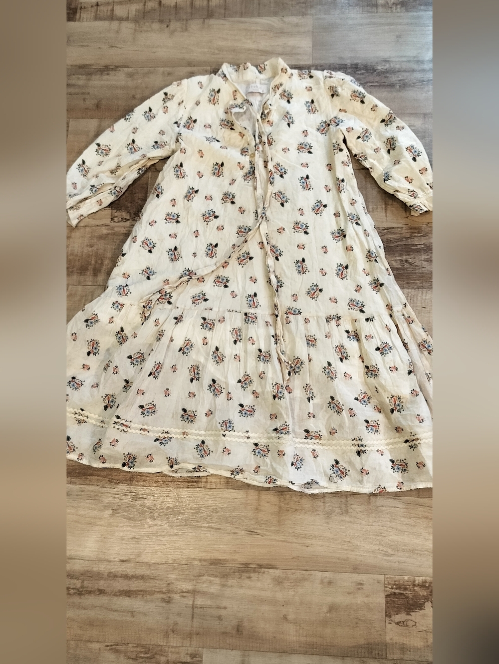 Girls' Cream Floral Ruffle Button-Front Dress